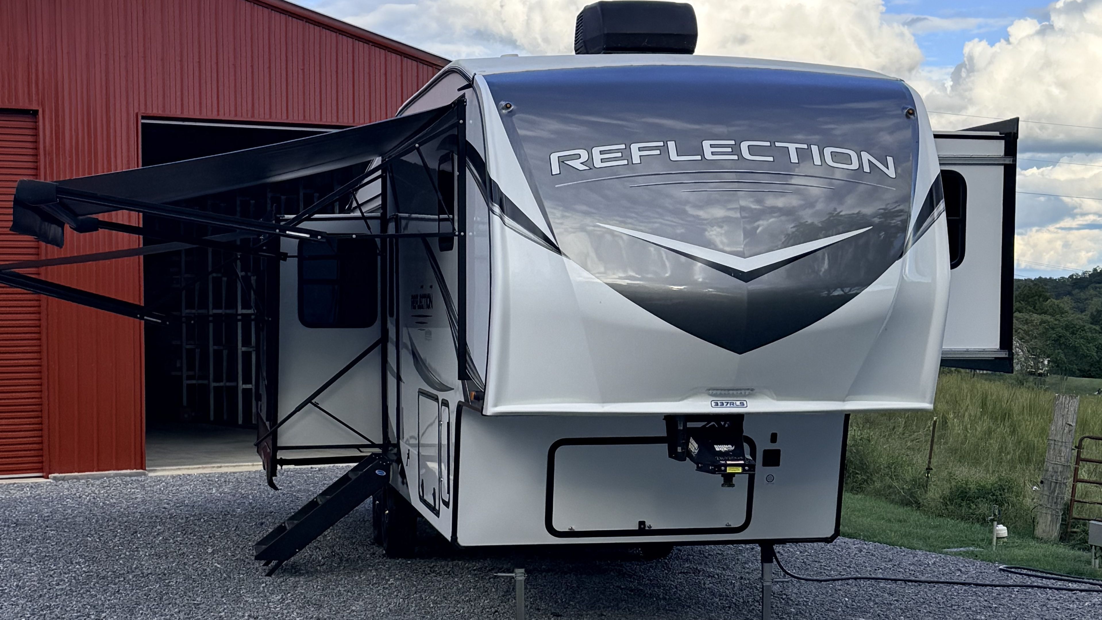 2024 Grand Design REFLECTION 337RLS RV