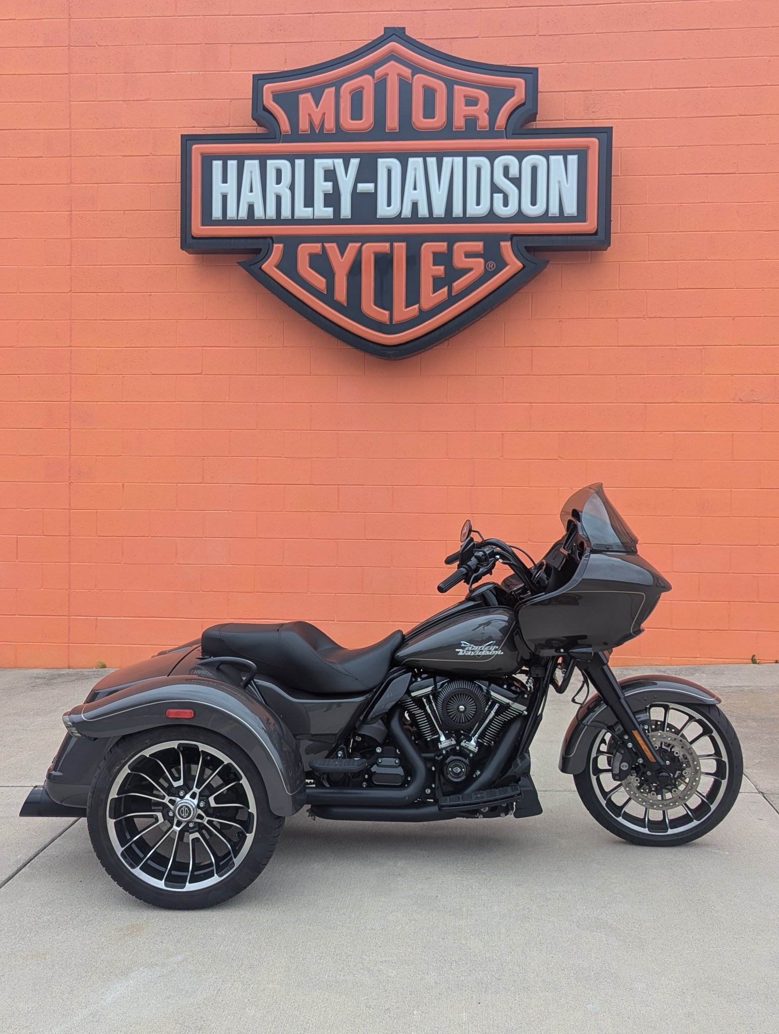 2023 Harley-Davidson Road Glide® 3 3 in Fredericksburg, VA