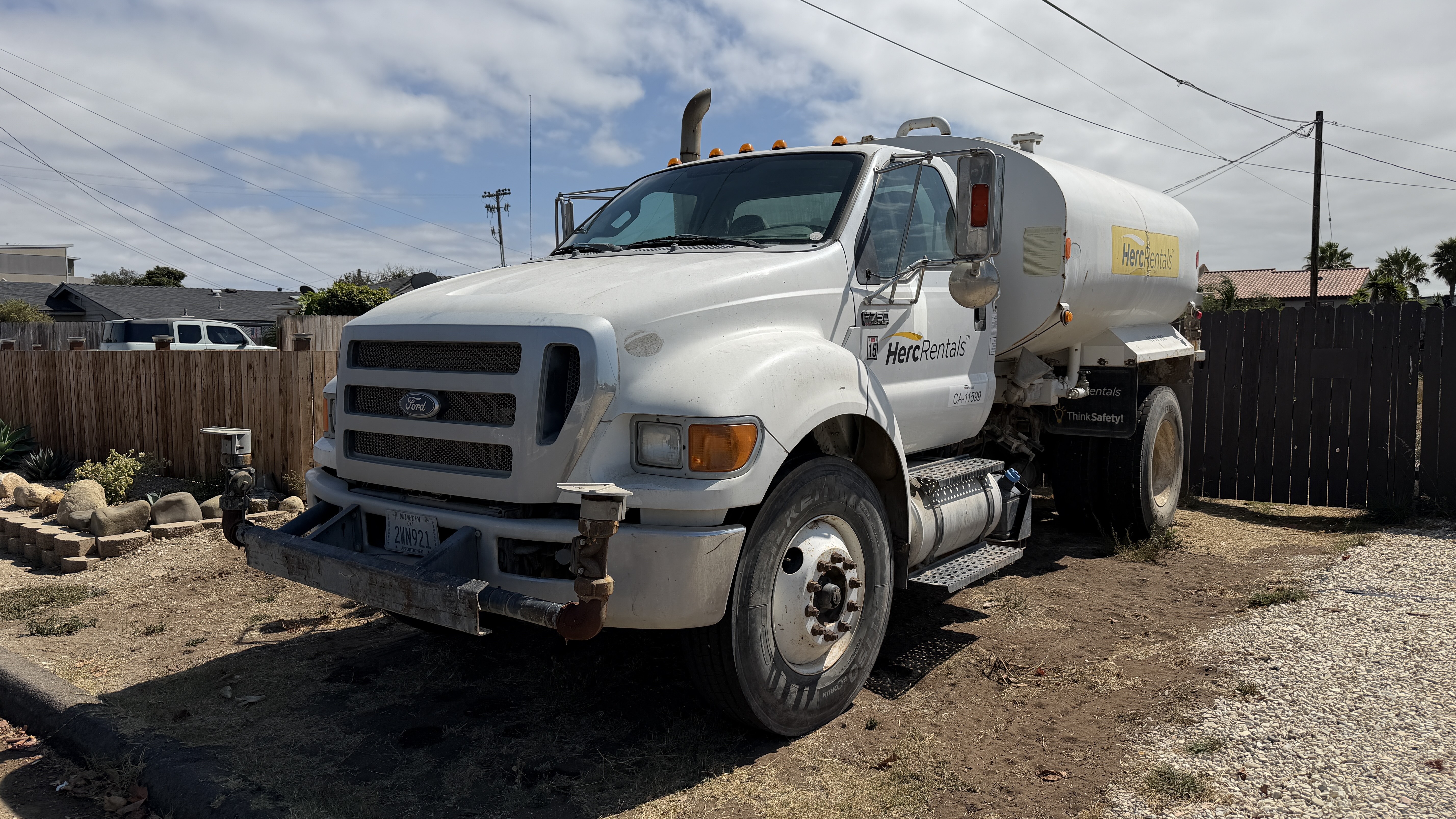 2015 FORD F750 SD DIESEL STRAIGHT FRAME SD DIESEL STRAIGHT FRAME in Grover Beach, CA
