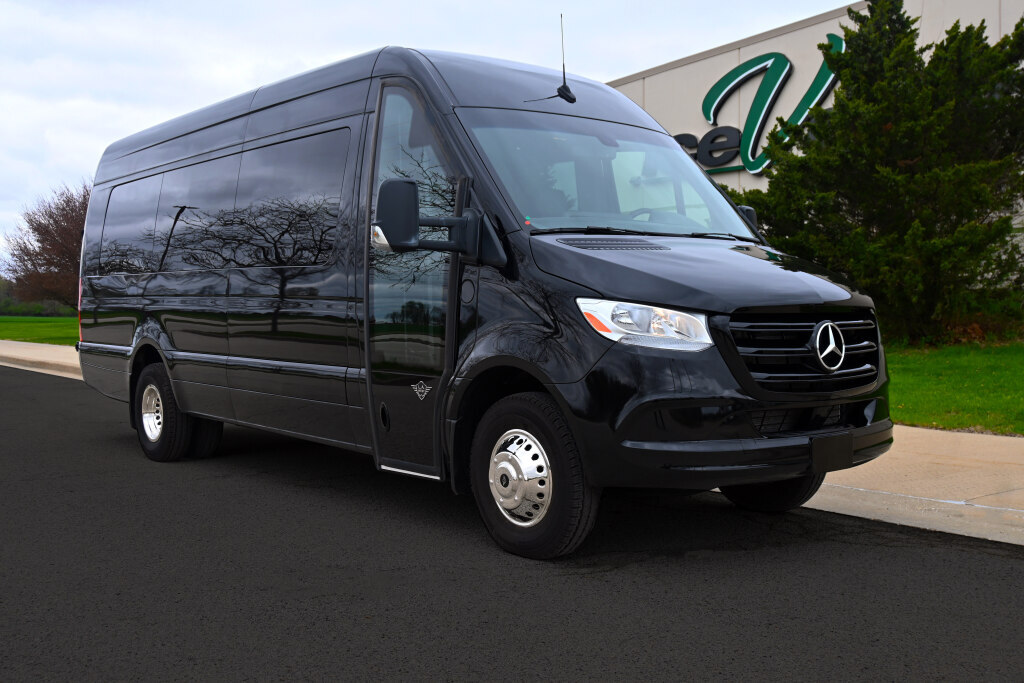 2026 MERCEDES-BENZ SPRINTER in Kankakee, IL