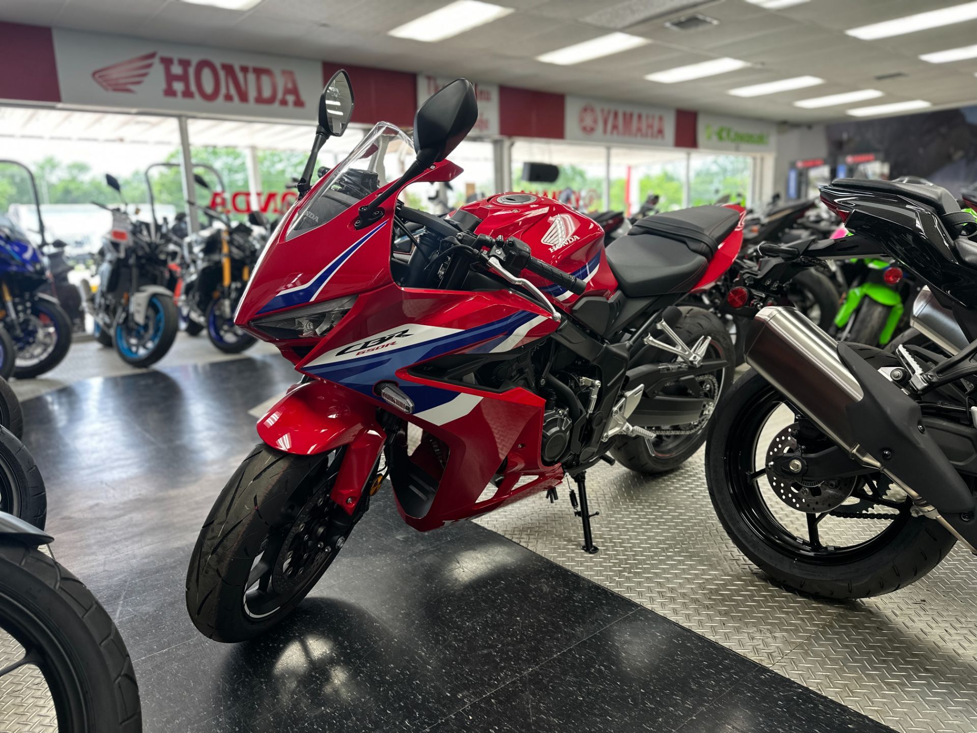 2026 Honda CBR650R E-Clutch BASE in Houma, LA