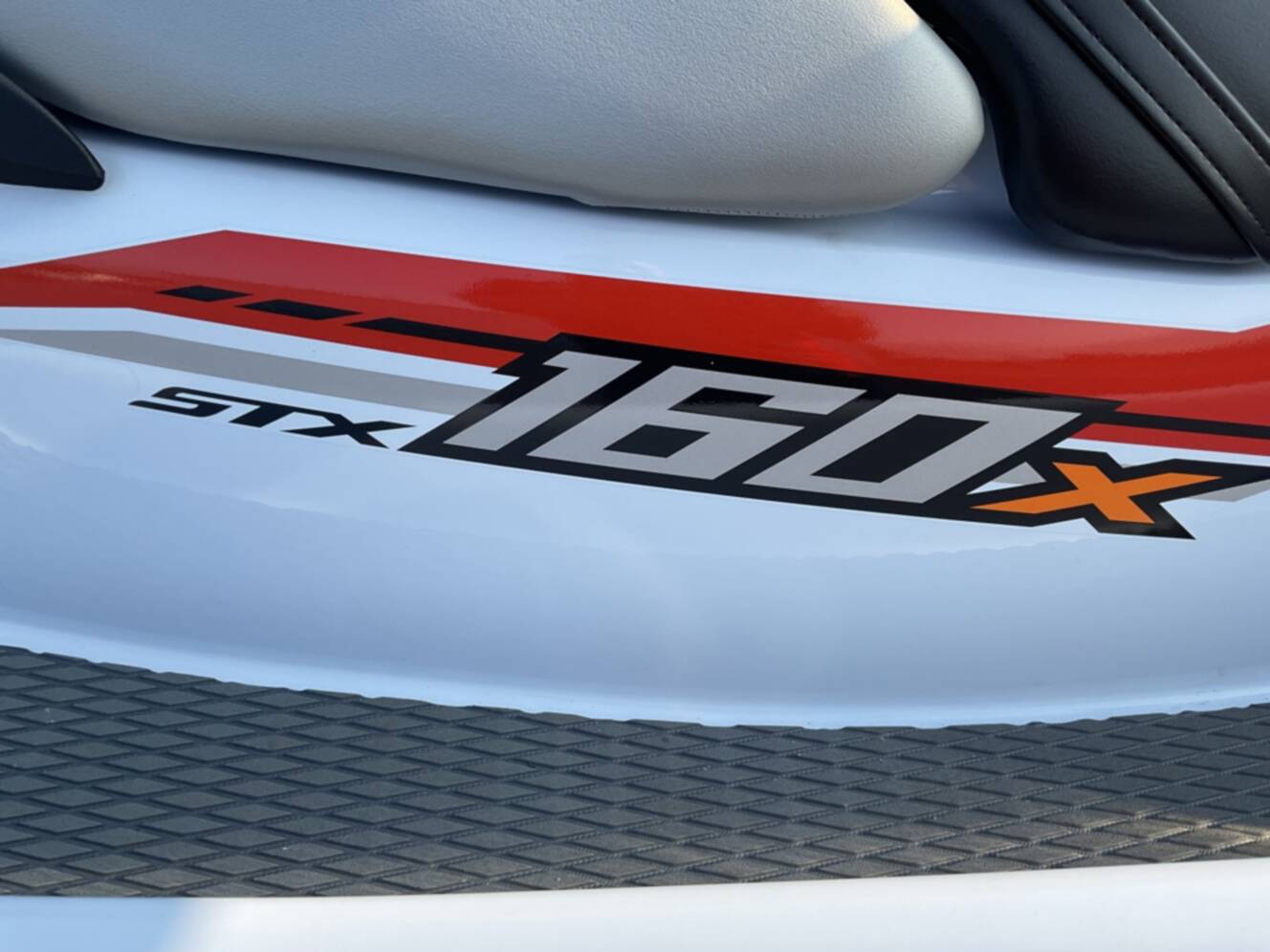 A photo of this 2025 Kawasaki JET SKI STX 160X