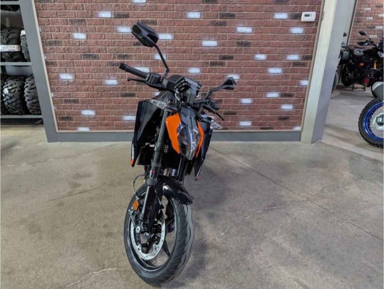 A photo of this 2026 KTM 250 Duke
