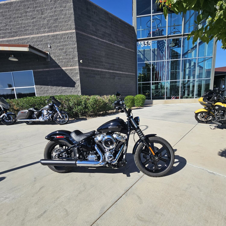 2025 Harley-Davidson Softail Street Bob SOFTAIL in Tucson, AZ
