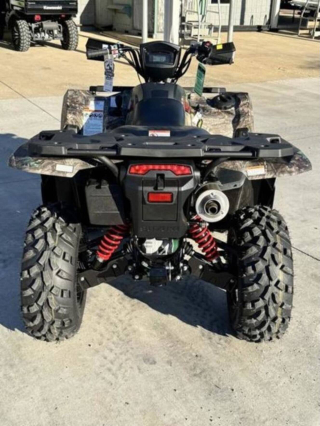 A photo of this 2025 Suzuki KingQuad 500 AXi Power Steering SE Camo