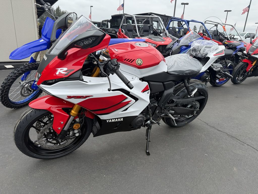 2026 Yamaha YZF-R7 R7 70Th Anniversary Edition R7 in Sublimity, OR