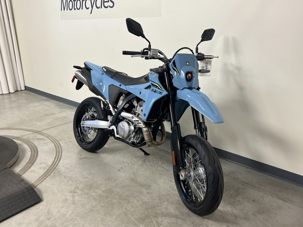 2025 Suzuki DR-Z 4SM (DR-Z4SMM5) BASE in Peninsula, OH