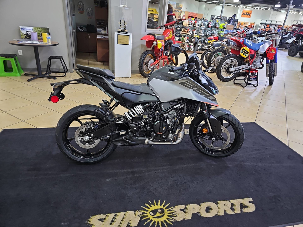 2026 KTM Duke 250 250 in Ft Myers, FL