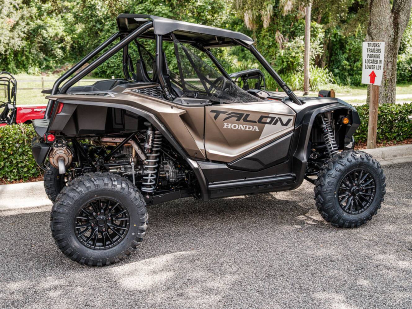 A photo of this 2026 Honda® Talon 1000X FOX Live Valve