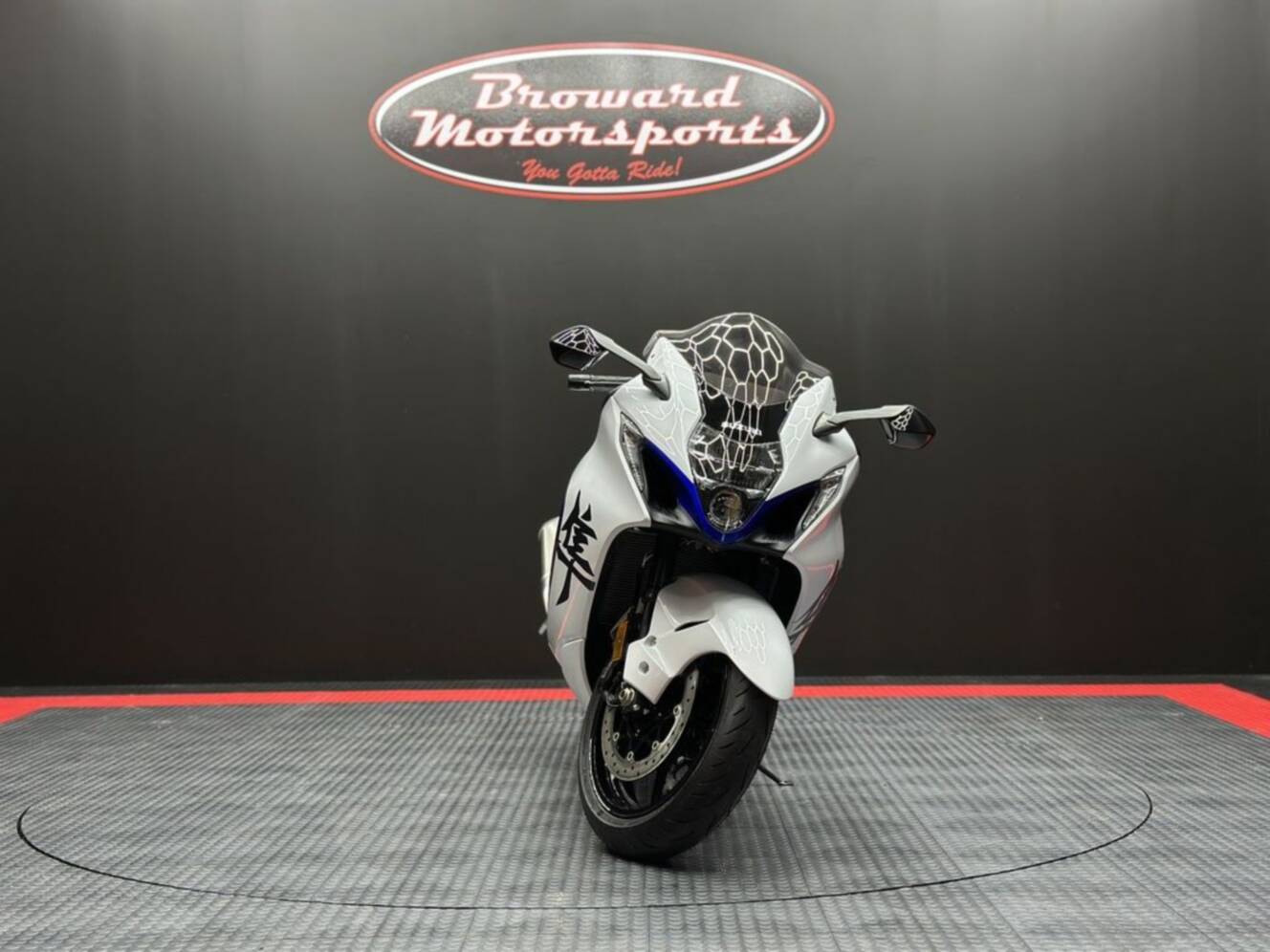 A photo of this 2026 Suzuki Hayabusa