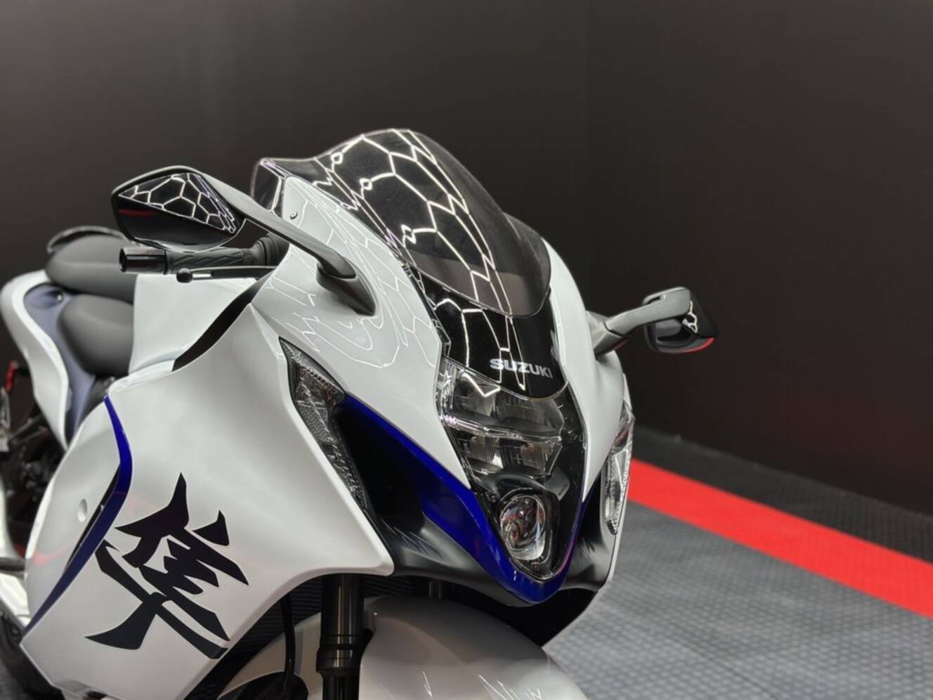 A photo of this 2026 Suzuki Hayabusa