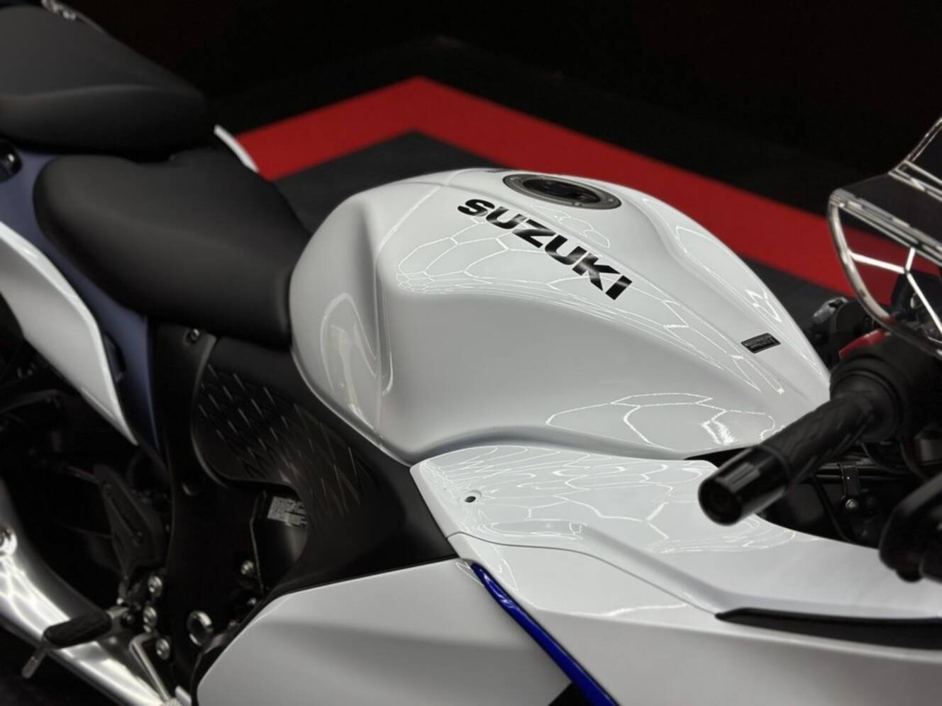 A photo of this 2026 Suzuki Hayabusa