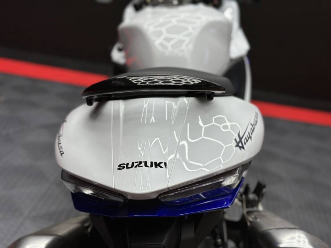 A photo of this 2026 Suzuki Hayabusa