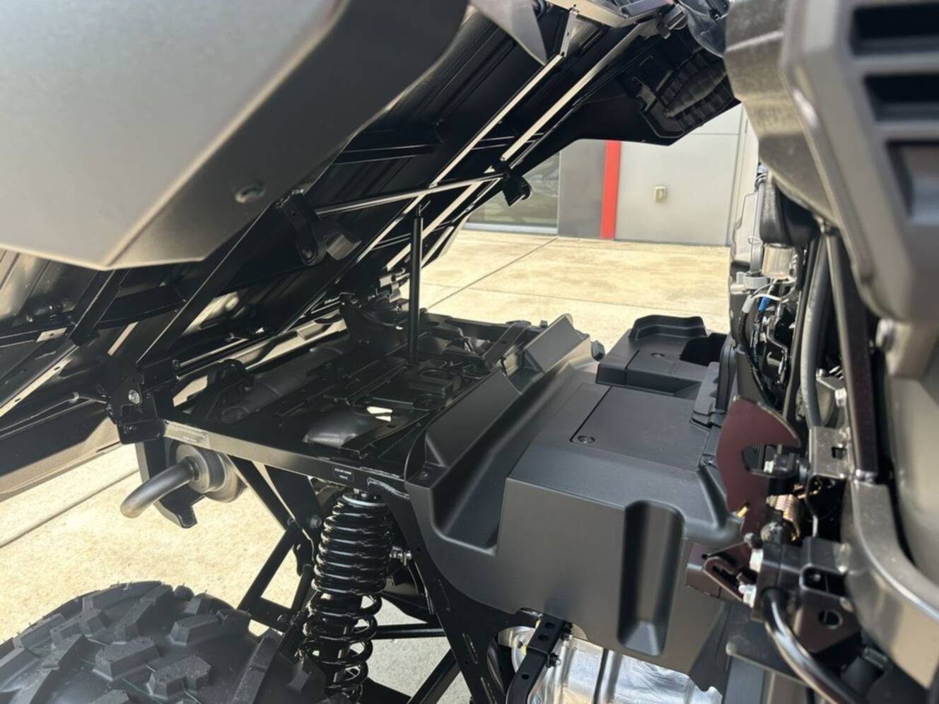 A photo of this 2026 Honda® Pioneer 1000 Deluxe TrueTimber atera camo