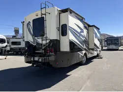 2015 FOREST RIVER GEORGETOWN XL 334QS