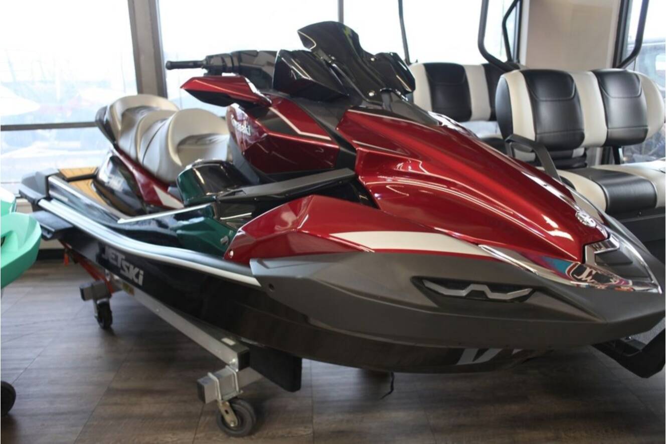 A photo of this 2026 Kawasaki Jet Ski® Ultra® 310 LX