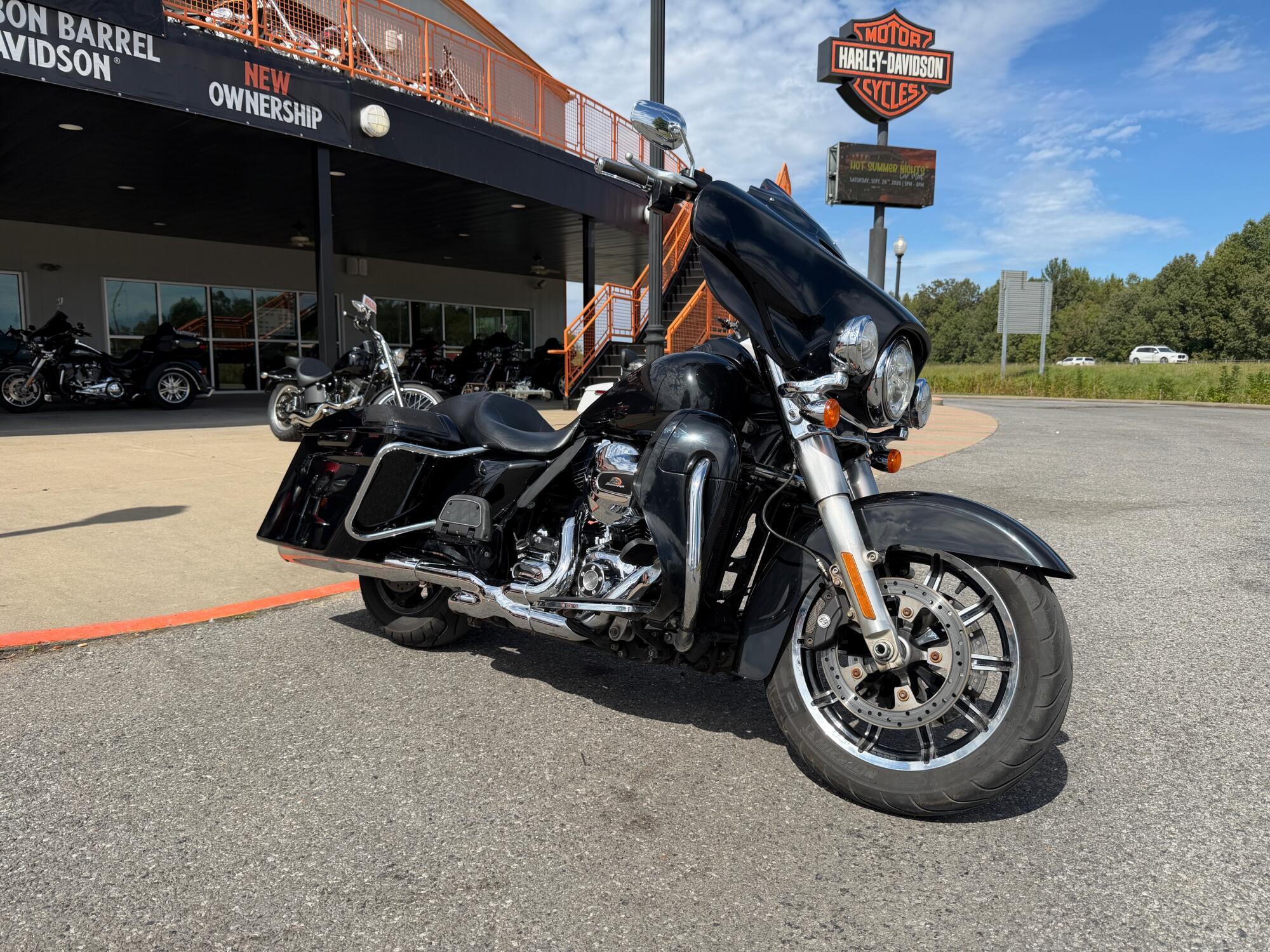 2014 Harley-Davidson Electra Glide Ultra Limited ULTRA LIMITED in Winterville, NC