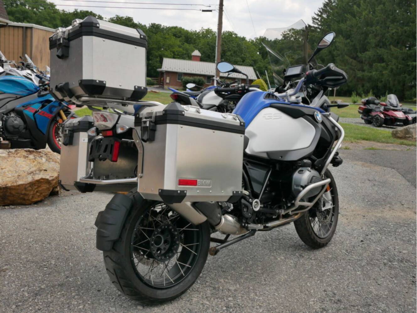 A photo of this 2015 BMW R 1200 GS Adventure