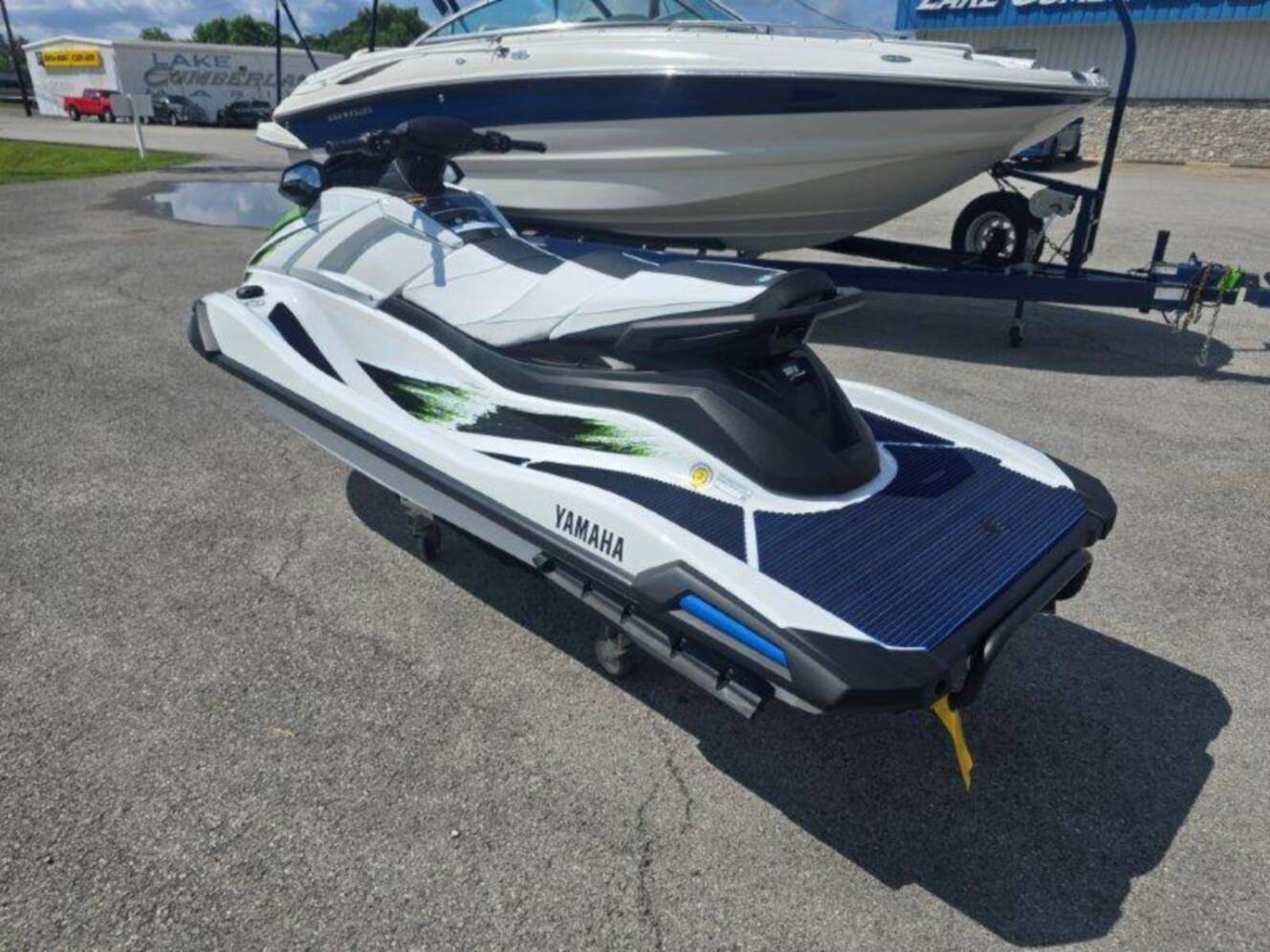 A photo of this 2026 Yamaha Waverunner VX Deluxe