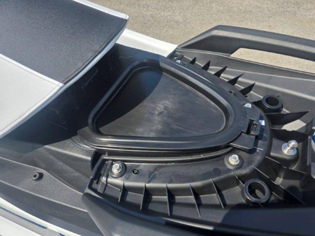 A photo of this 2026 Yamaha Waverunner VX Deluxe