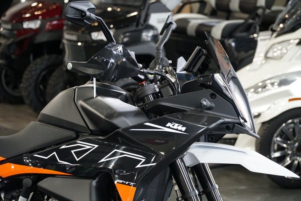 2024 KTM 890 SMT in omaha NE