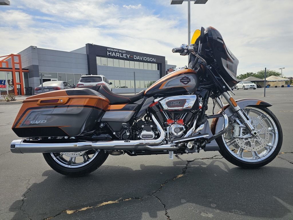 2026 Harley-Davidson® FLHXSE - CVO Street Glide® CVO in Palmdale, CA