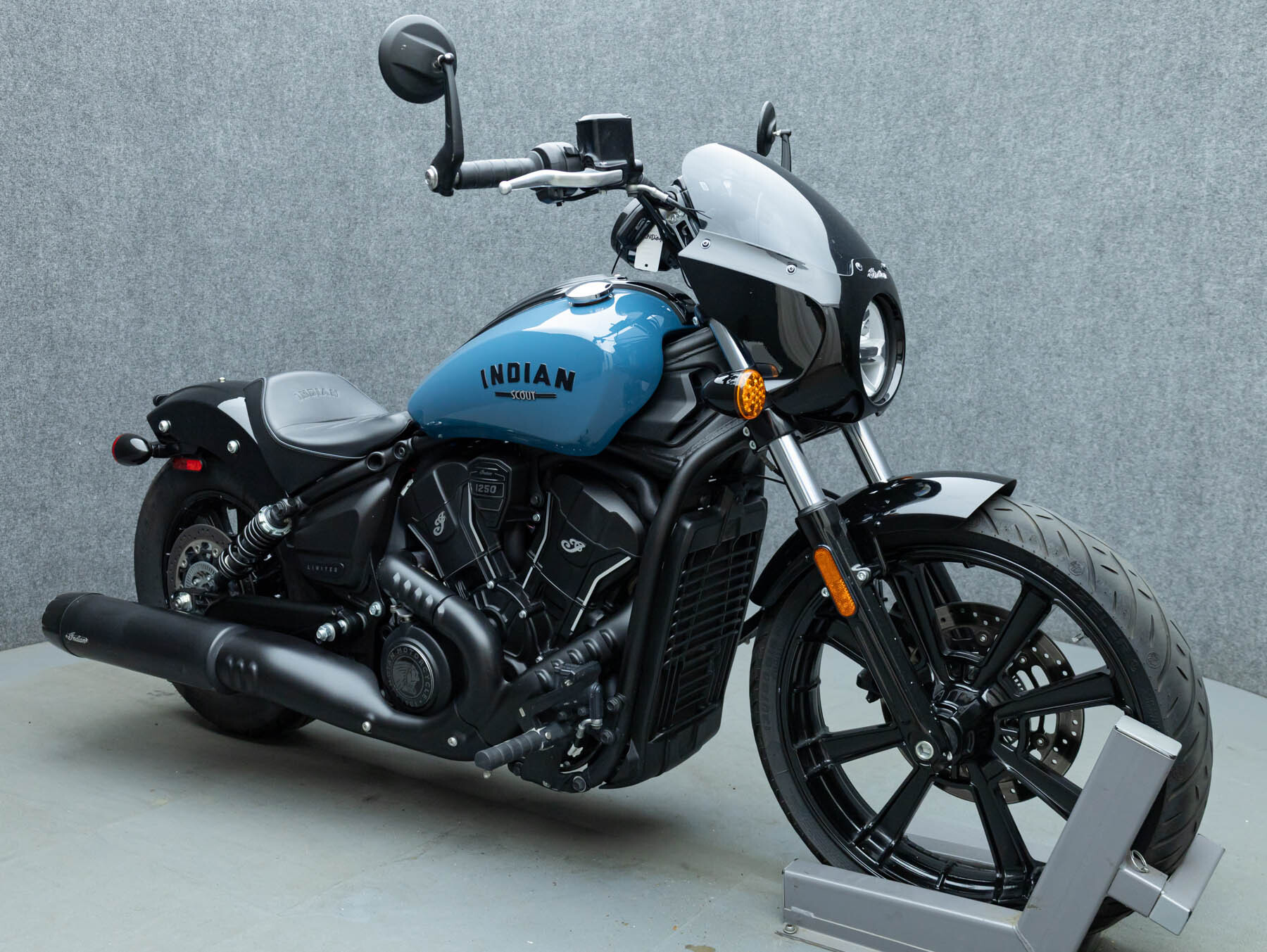 2025 Indian SPORT SCOUT LIMITED W/TECH PKGE & ABS LIMITED + TECH in Pembroke, NH