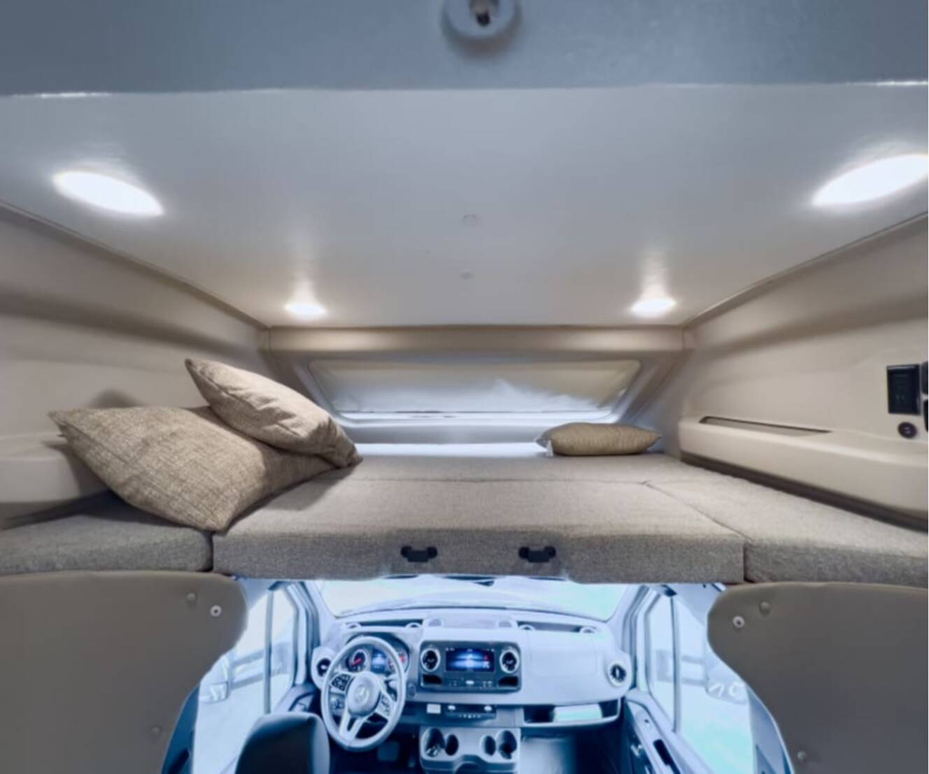 A photo of this 2021 Jayco MELBOURNE PRESTIGE 24RP