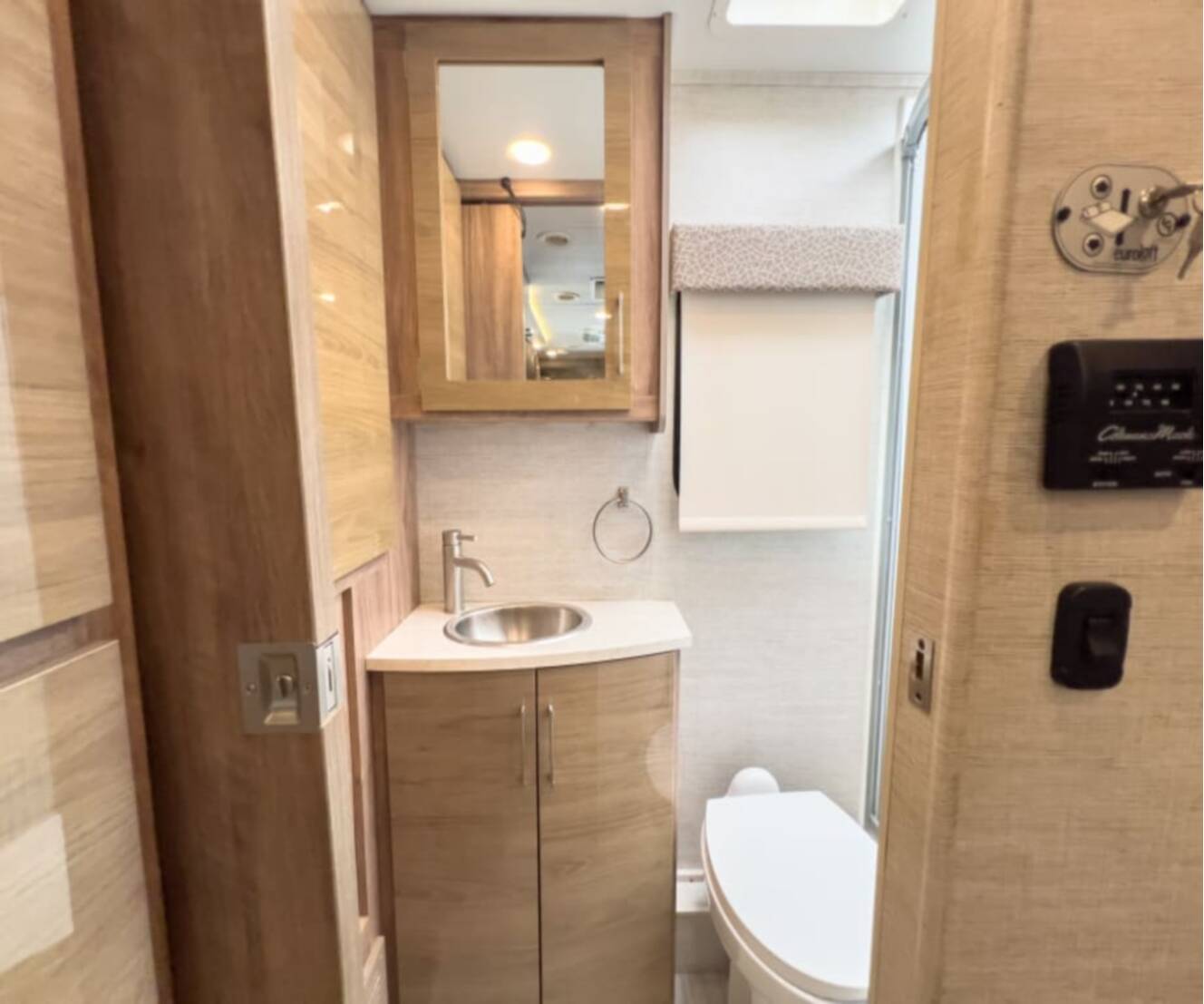 A photo of this 2021 Jayco MELBOURNE PRESTIGE 24RP