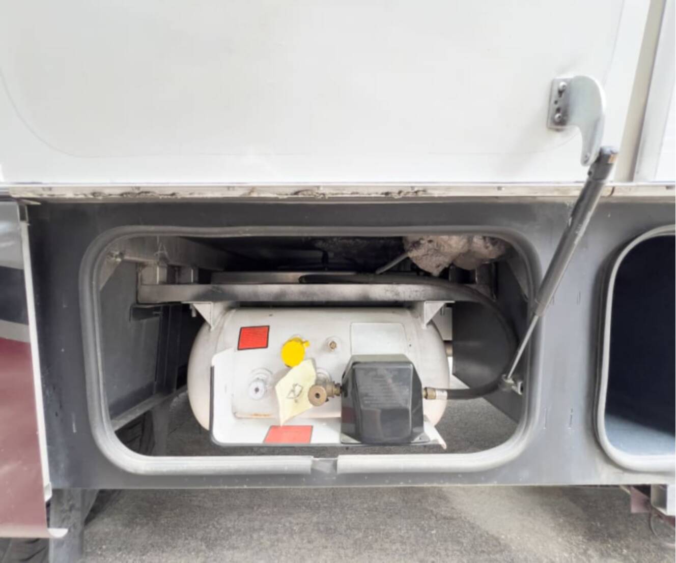 A photo of this 2021 Jayco MELBOURNE PRESTIGE 24RP