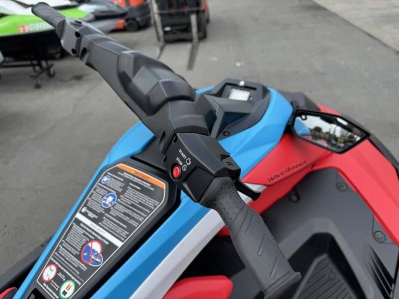 A photo of this 2025 Yamaha Waverunners Jetblaster PRO 3-Up