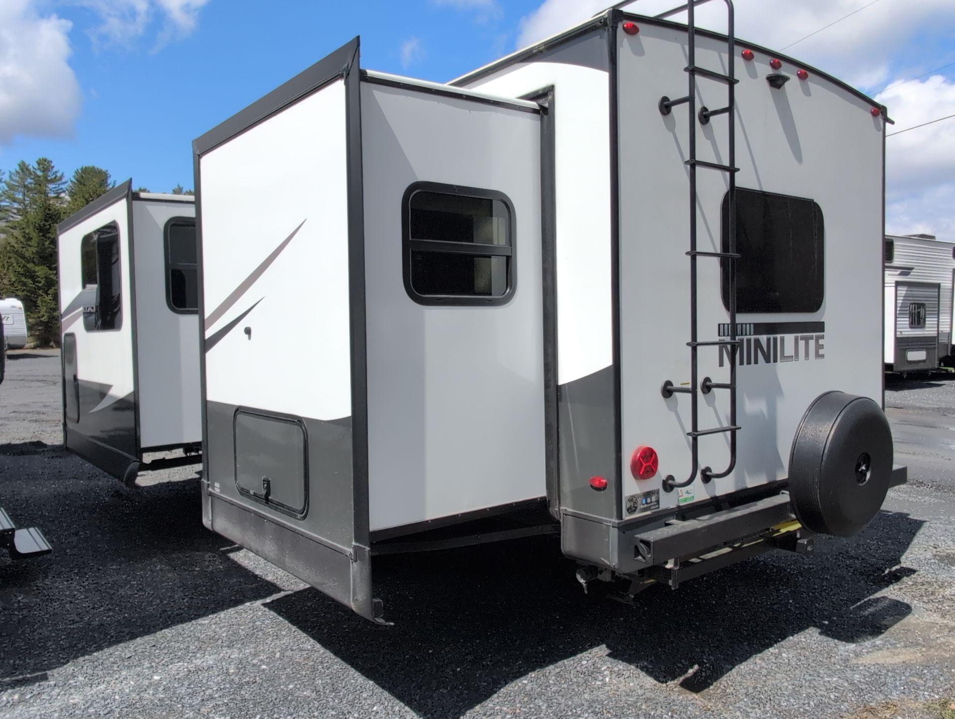 2024 Forest River Rockwood Mini Lite 2516S in east montpelier VT