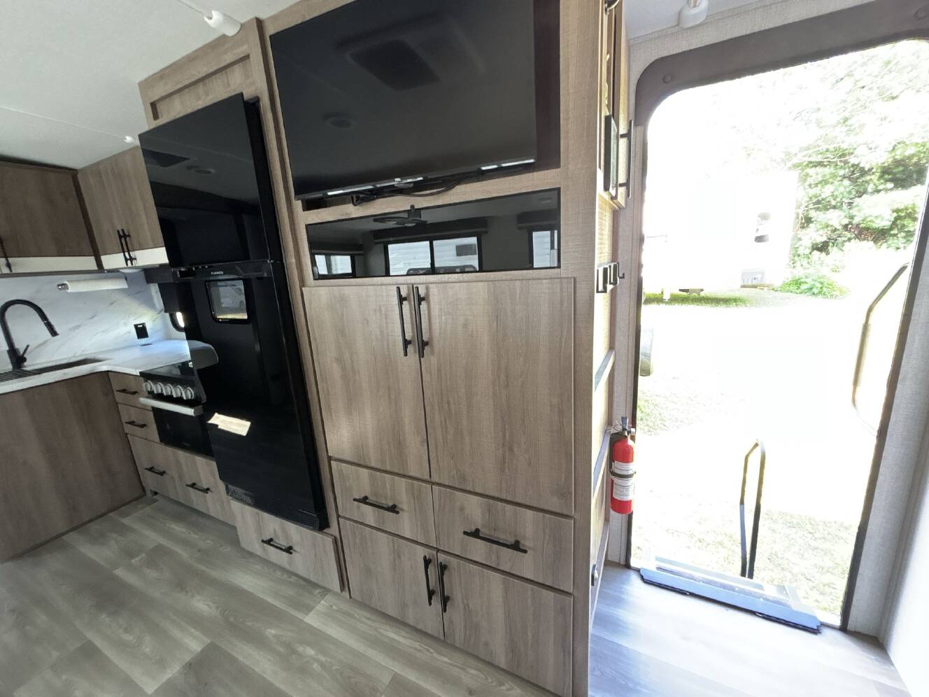 A photo of this 2024 Grand Design Imagine 2600RB