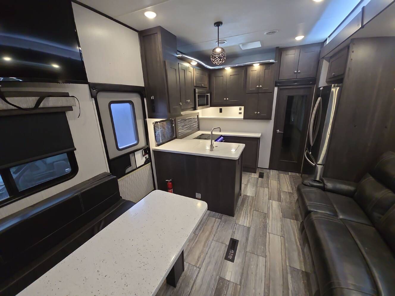 A photo of this 2021 Heartland ROAD WARRIOR 414RW
