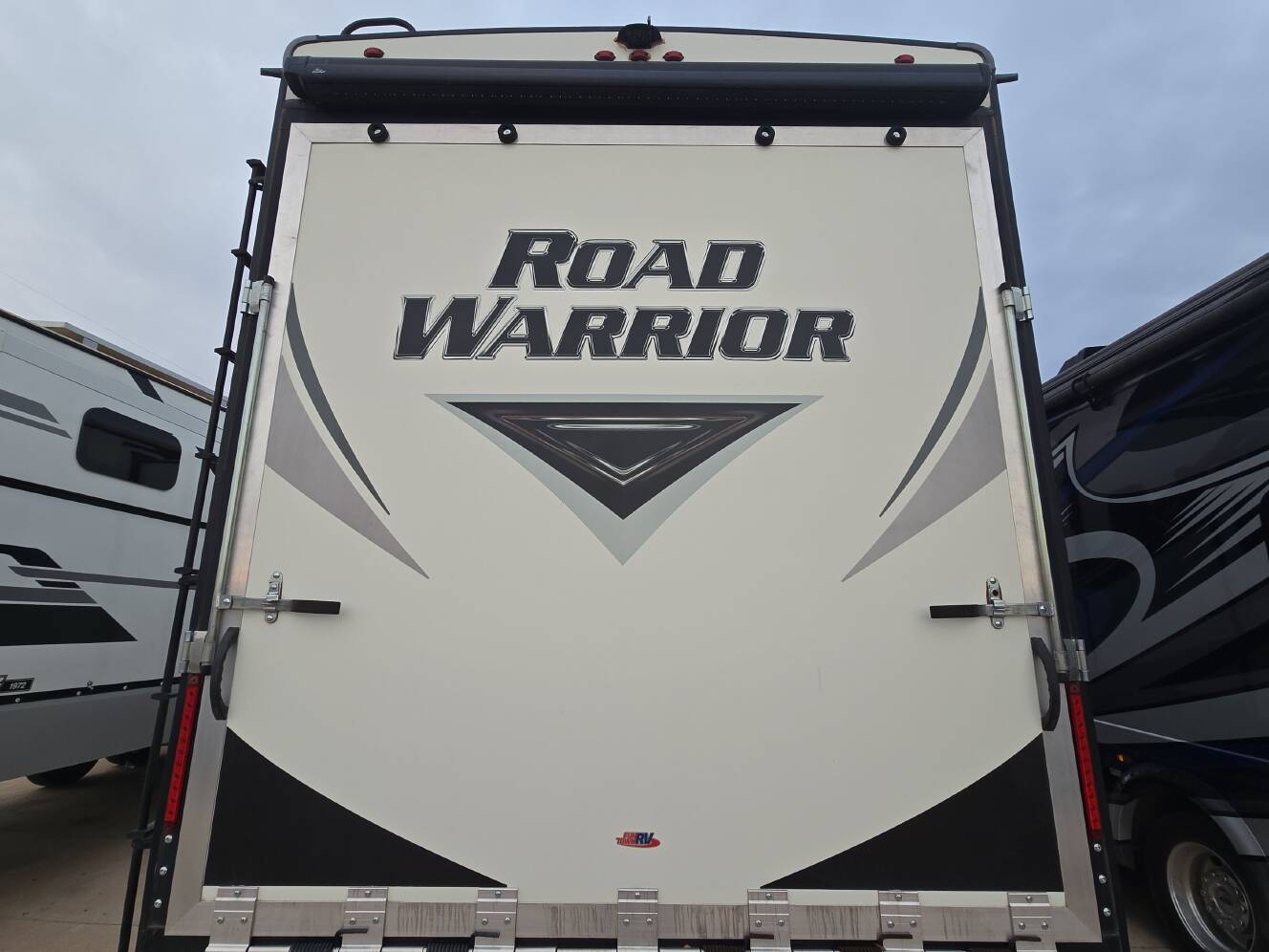 A photo of this 2021 Heartland ROAD WARRIOR 414RW