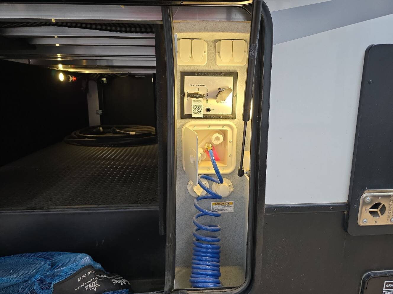 A photo of this 2021 Heartland ROAD WARRIOR 414RW