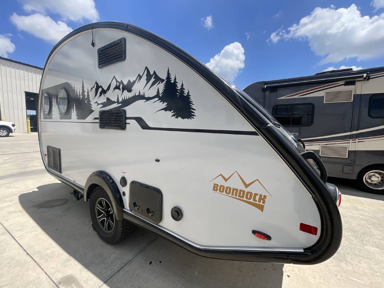 A photo of this 2022 Nucamp T@B 400 BOONDOCK