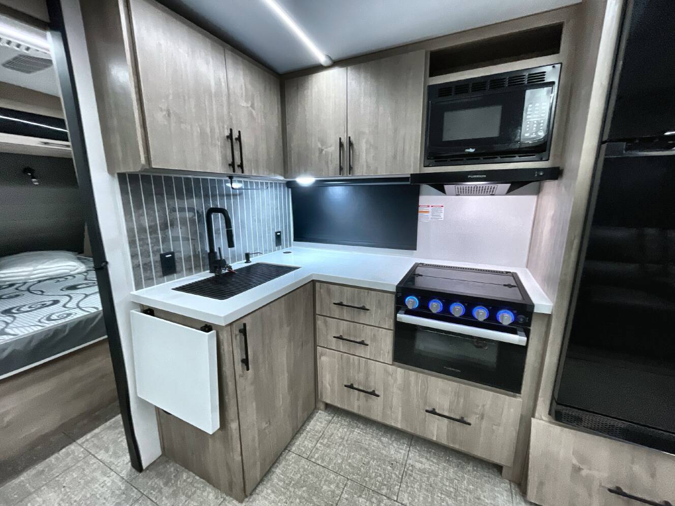 A photo of this 2025 Grand Design IMAGINE 2800BH