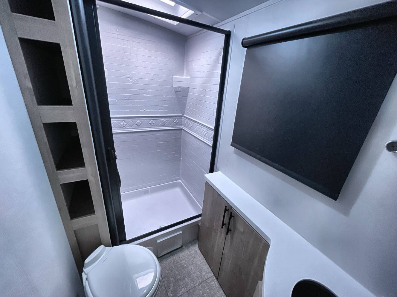A photo of this 2025 Grand Design IMAGINE 2800BH