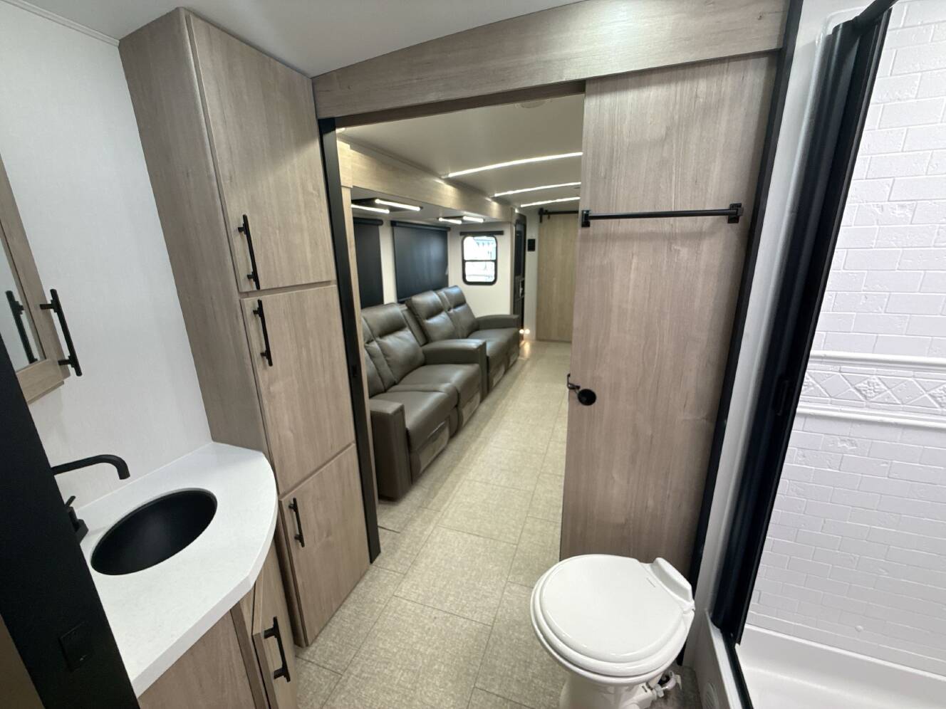 A photo of this 2025 Grand Design IMAGINE 3210BH
