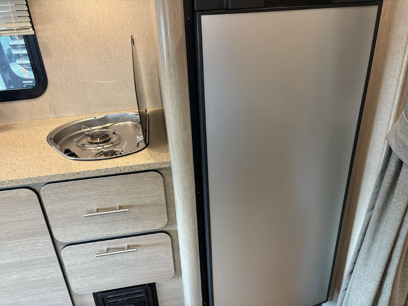 A photo of this 2016 Renegade Rv VILLAGIO 25RBS