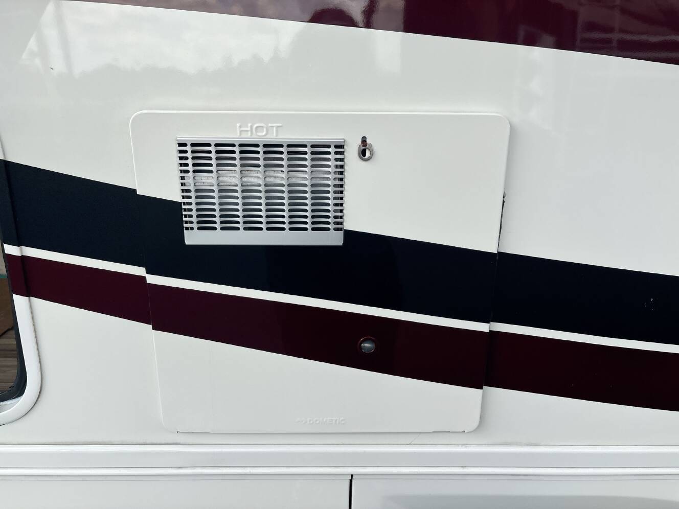 A photo of this 2016 Renegade Rv VILLAGIO 25RBS
