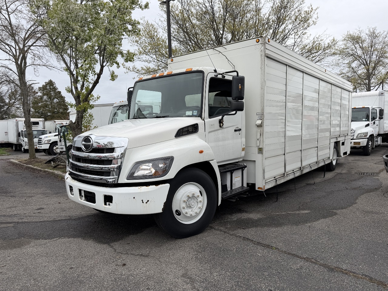 2014 HINO HINO 338 in Plainview, NY