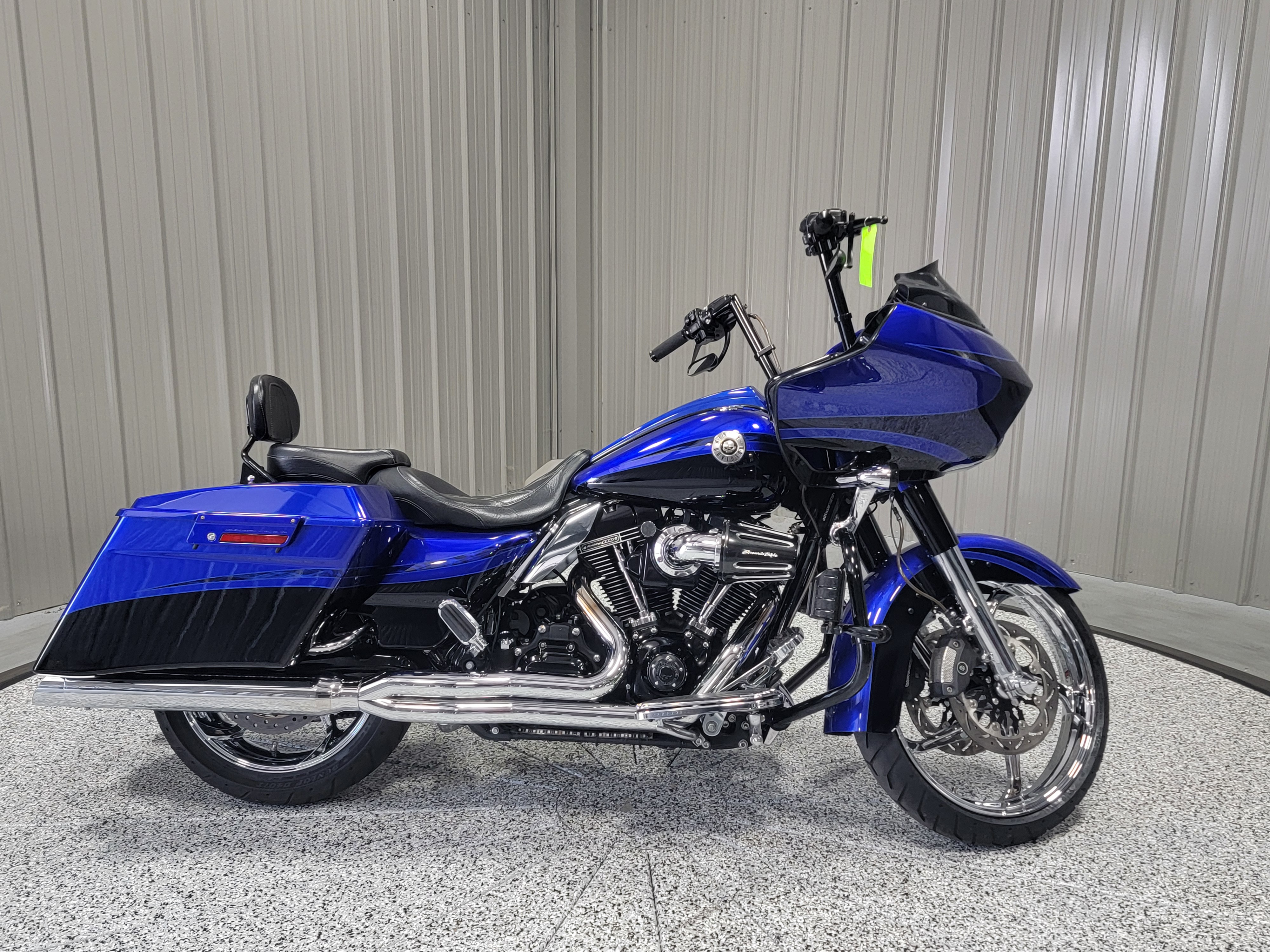 2012 Harley-Davidson ROAD GLIDE CVO CUSTOM CVO CUSTOM in Jonestown, PA
