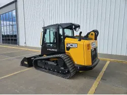 2026 JCB 3TS-8T