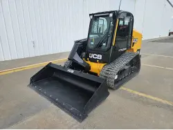 2026 JCB 4TS-8T