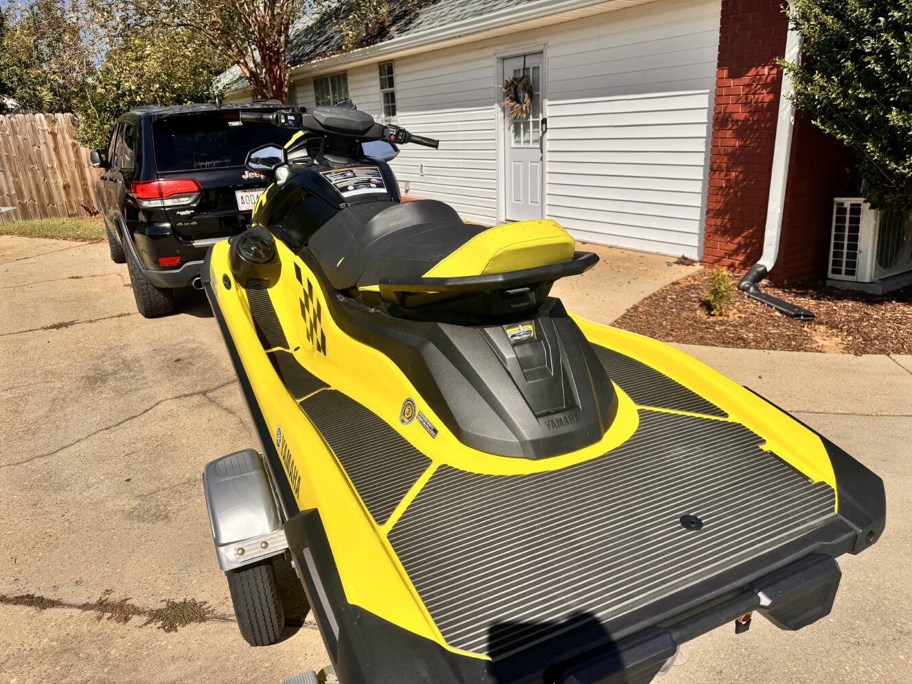 A photo of this 2023 Yamaha WAVERUNNER VX CRUISER HO