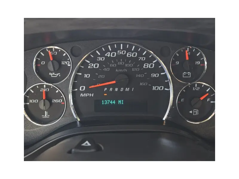 2025 GMC SAVANA