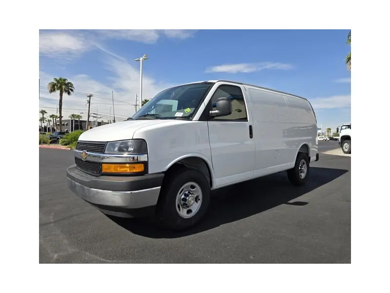 2026 CHEVROLET EXPRESS