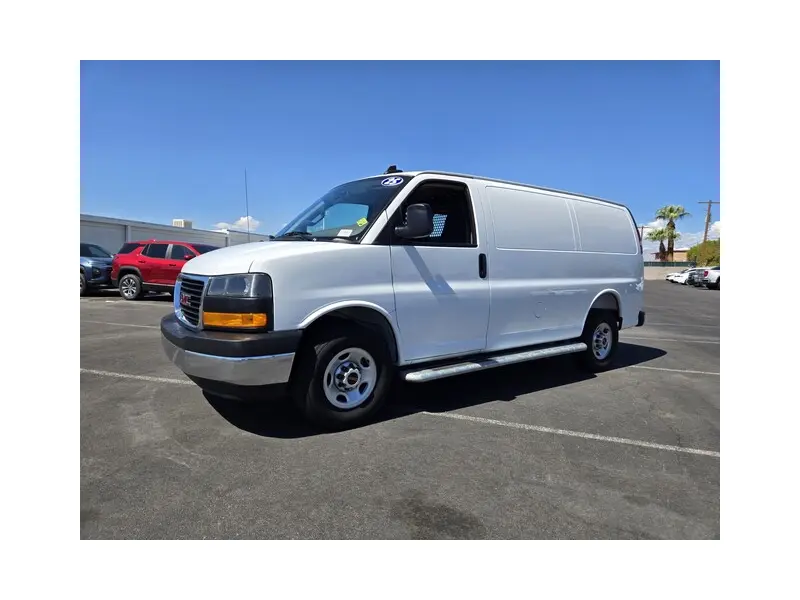 2025 GMC SAVANA